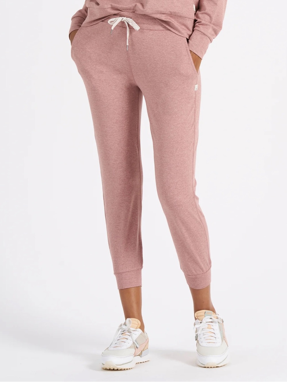 Vuori Matching Set - Halo Essential Zip-Up Hoodie and Performance Jogger - Picture 3 of 9